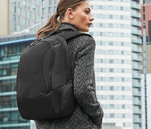 Quadra QD906 - Slim computer backpack Vessel™